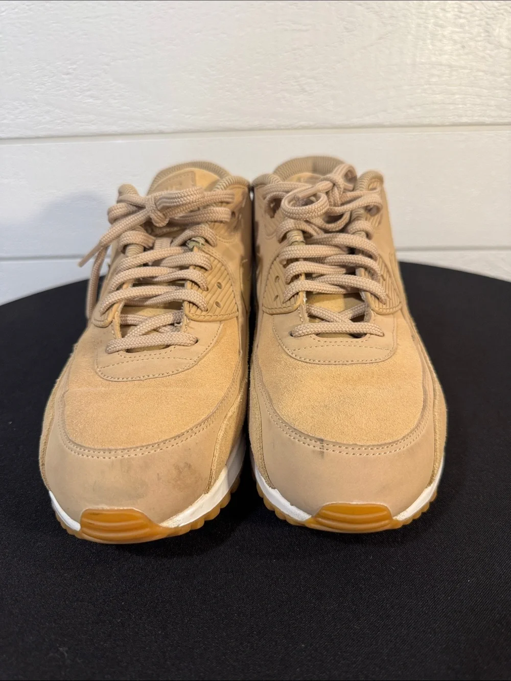 Nike Air Max Men's Casual Sneakers - Tan size 9